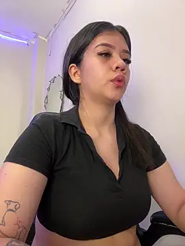 Snapshot of Alhanna_ chatting on 03/02/25, 04:10 Alhanna online show from 03/02/25, 04:10