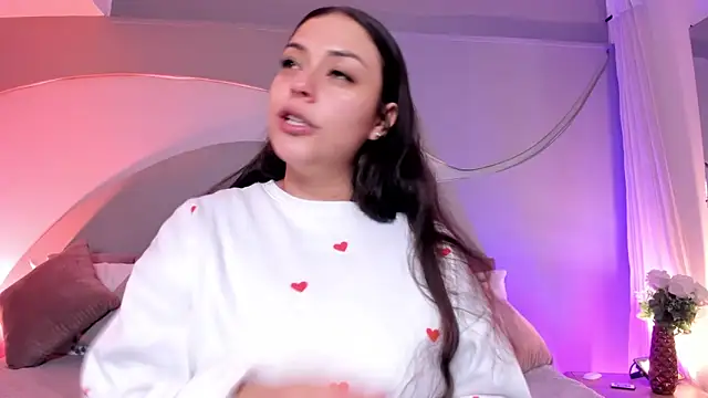 Snapshot of Nicolle_W chatting on 03/20/26, 11:48 Nicolle W online show from 03/20/26, 11:48