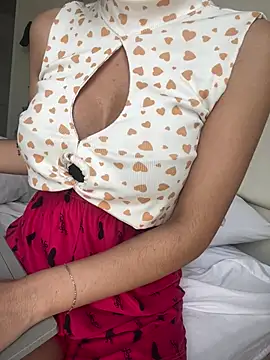 DulceMya6 online show from 01/15/26, 04:00