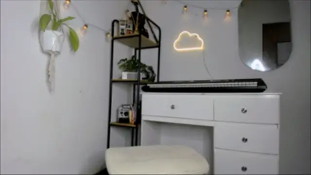 susy angel online show from 01/12/25, 05:56