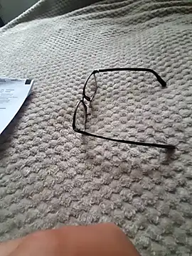 Snapshot of BobZlasu chatting on 11/15/25, 10:56 BobZlasu online show from 11/15/25, 10:56