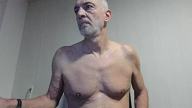 Snapshot of Herba_Mare chatting on 01/13/26, 08:14 Herba Mare online show from 01/13/26, 08:14