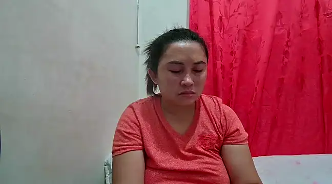 LalaiAsian online show from 02/02/25, 09:51