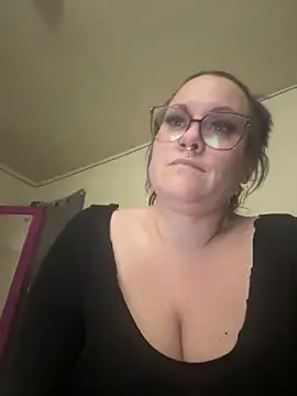 Snapshot of Allie_Austyn chatting on 02/22/25, 07:12 Allie Austyn online show from 02/22/25, 07:12