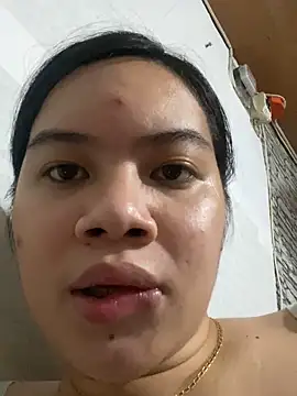 Hebefemme online show from 03/07/25, 01:40