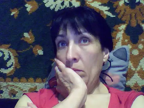 SunnyAmorre online show from 04/08/26, 08:53