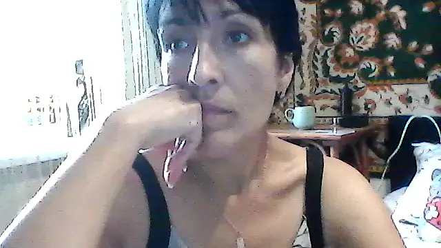 Snapshot of SunnyAmorre chatting on 06/21/26, 11:24 SunnyAmorre online show from 06/21/26, 11:24