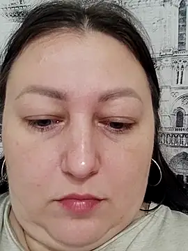 Snapshot of Rini333 chatting on 07/20/26, 02:41 Rini333 online show from 07/20/26, 02:41
