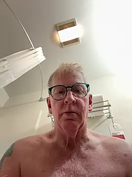 jck1m0t online show from 06/15/26, 03:20