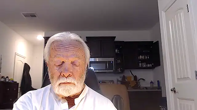 rockpoint69 online show from 12/19/24, 01:18