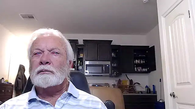 rockpoint69 online show from 12/22/24, 06:17