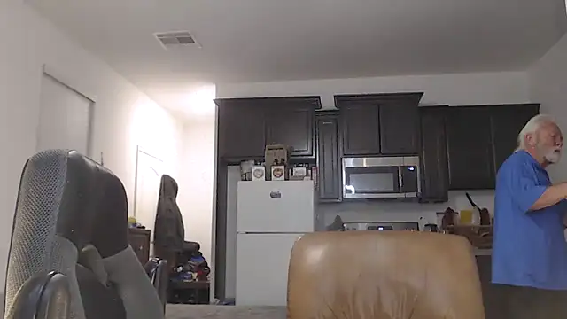 rockpoint69 online show from 01/05/25, 12:42