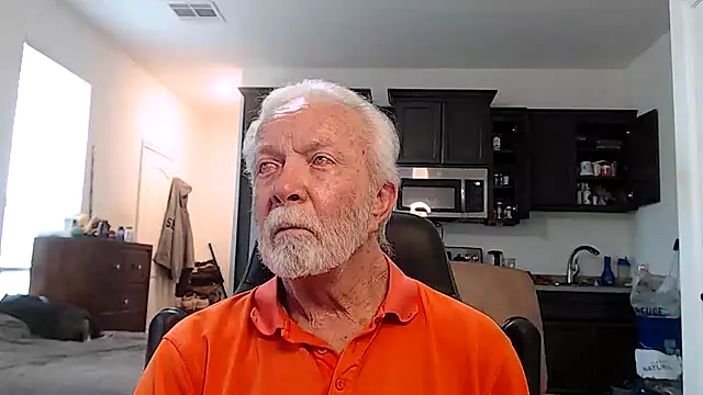 rockpoint69 online show from 10/13/25, 08:42