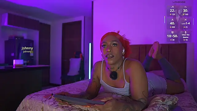 AmberRaus online show from 10/24/25, 02:08