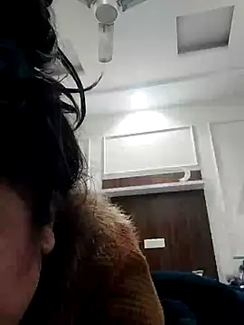 Srishtijain51 online show from 12/28/24, 02:32