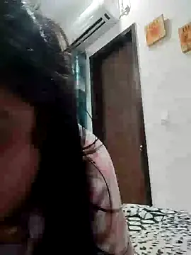Srishtijain51 online show from 12/30/24, 07:21