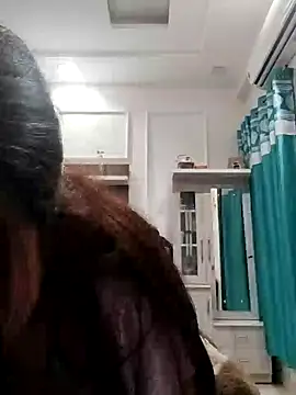 Srishtijain51 online show from 01/18/25, 06:53