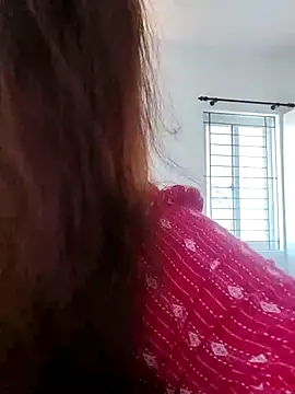 Srishtijain51 online show from 02/17/25, 09:03