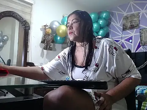 Snapshot of sofia_millerx chatting on 02/23/26, 06:38 sofia millerx online show from 02/23/26, 06:38