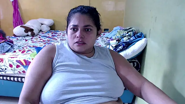 Snapshot of yulieth_bbw chatting on 03/04/26, 12:00 yulieth bbw online show from 03/04/26, 12:00