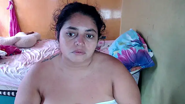Snapshot of yulieth_bbw chatting on 03/19/26, 11:47 yulieth bbw online show from 03/19/26, 11:47