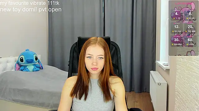 Hot Mia  online show from 12/04/24, 08:23