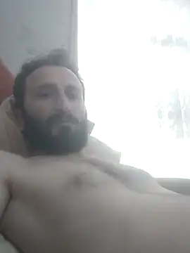 Snapshot of Yaramaz331 chatting on 03/12/25, 06:29 Yaramaz331 online show from 03/12/25, 06:29