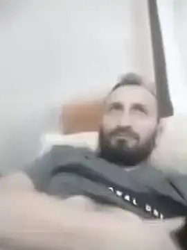 Snapshot of Yaramaz331 chatting on 03/17/25, 11:32 Yaramaz331 online show from 03/17/25, 11:32