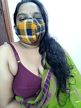 Snapshot of lovely-latha chatting on 01/07/25, 07:06 lovely-latha online show from 01/07/25, 07:06