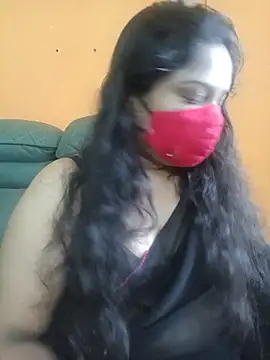 Snapshot of lovely-latha chatting on 06/10/26, 01:39 lovely-latha online show from 06/10/26, 01:39