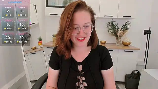 Charmy Gracy online show from 06/05/26, 02:01