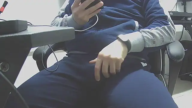 Snapshot of kekko-1982 chatting on 01/31/25, 09:16 kekko-1982 online show from 01/31/25, 09:16