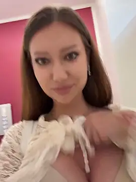 goodforKarina online show from 06/19/26, 10:08