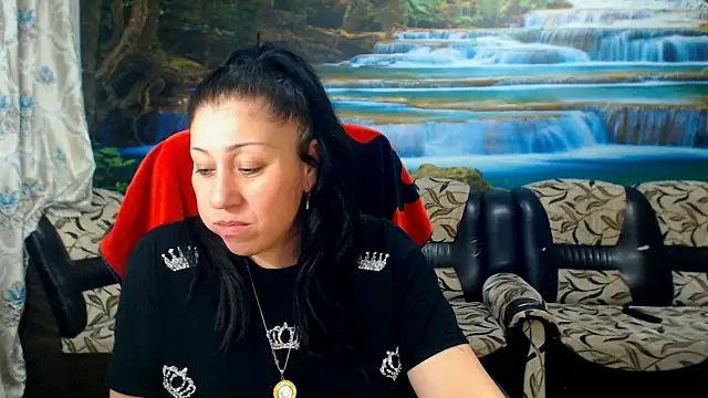 MoistMady online show from 04/14/26, 08:37