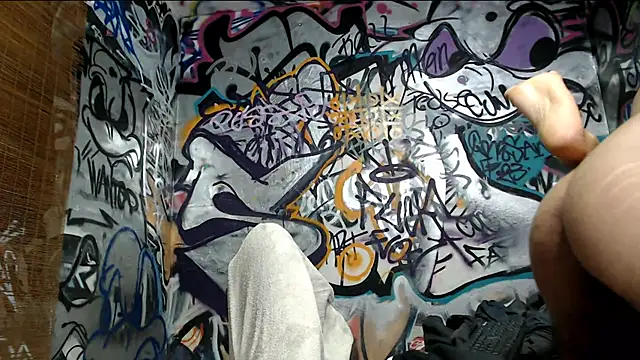 Justin Frank online show from 03/22/25, 03:20