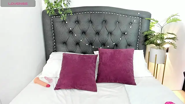 sahara1802 online show from 01/14/26, 05:35