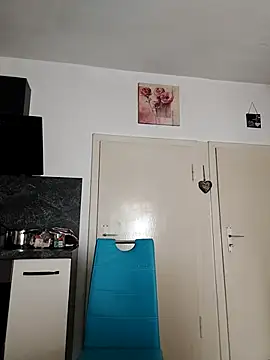 Snapshot of GeileEstelle chatting on 09/10/25, 03:39 GeileEstelle online show from 09/10/25, 03:39
