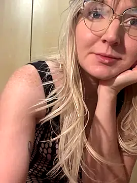 vanda26hot online show from 12/14/25, 05:13