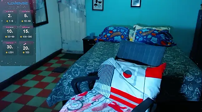 Mia sexy18  online show from 03/19/25, 03:20