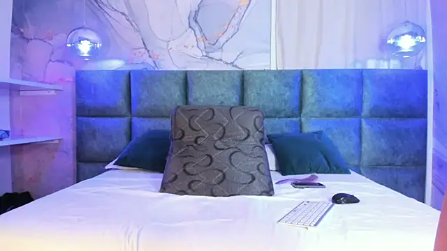 Scarleett 22 online show from 11/14/25, 07:56