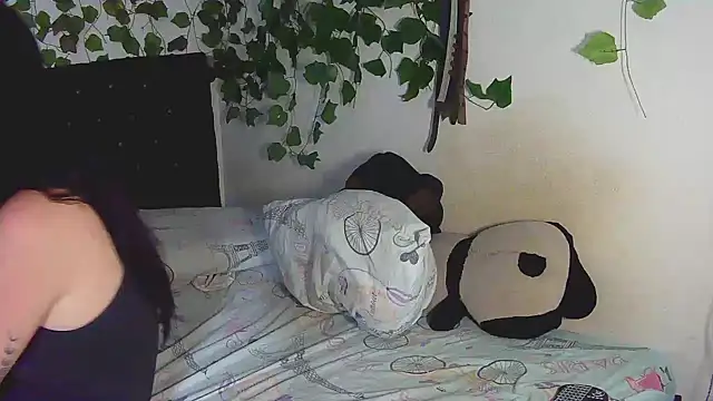 Snapshot of fresa_caliente chatting on 03/20/25, 09:02 fresa caliente online show from 03/20/25, 09:02