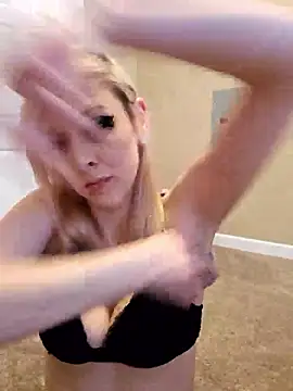 AmethystFoxx online show from 01/12/26, 10:26