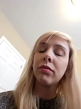 AmethystFoxx online show from 01/15/26, 06:11