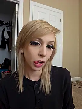 AmethystFoxx online show from 02/20/26, 07:25