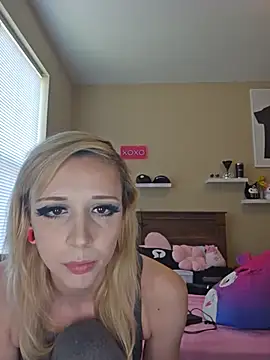 AmethystFoxx online show from 05/28/26, 05:32