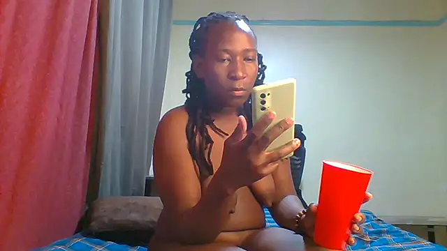 Snapshot of blackcuteebony chatting on 06/26/26, 04:50 blackcuteebony online show from 06/26/26, 04:50