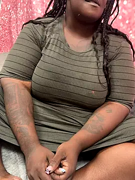 bbwkandi94 online show from 10/30/25, 05:24