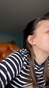 NinaVI online show from 02/02/25, 05:59