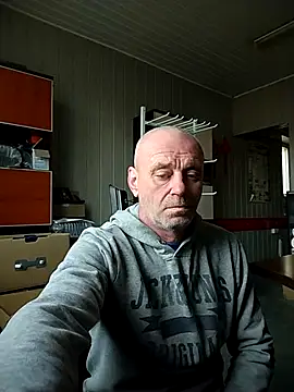 wilkalfa online show from 10/27/25, 07:12