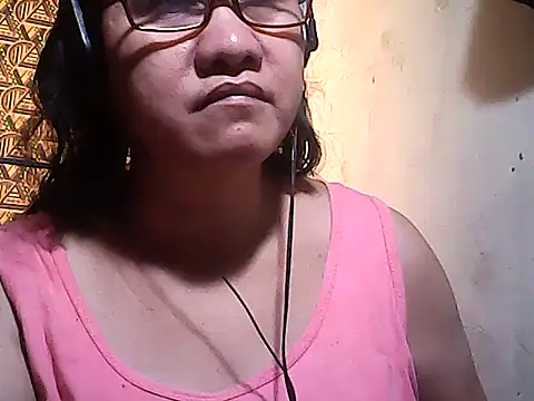 sweetsosie18 online show from 02/05/26, 08:30